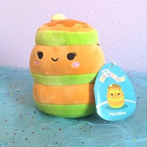 Squishmallow 5 in Hermine Scented matcha pancake